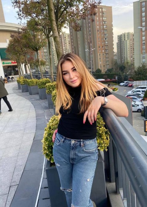 Проститутка Кира Кира